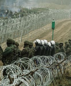 Uratowano dwóch Syryjczyków. Byli 40 km od granicy