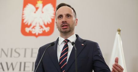 Rzecznik PSL nagłośnił problem rolników. Kowalski zaskakująco reaguje