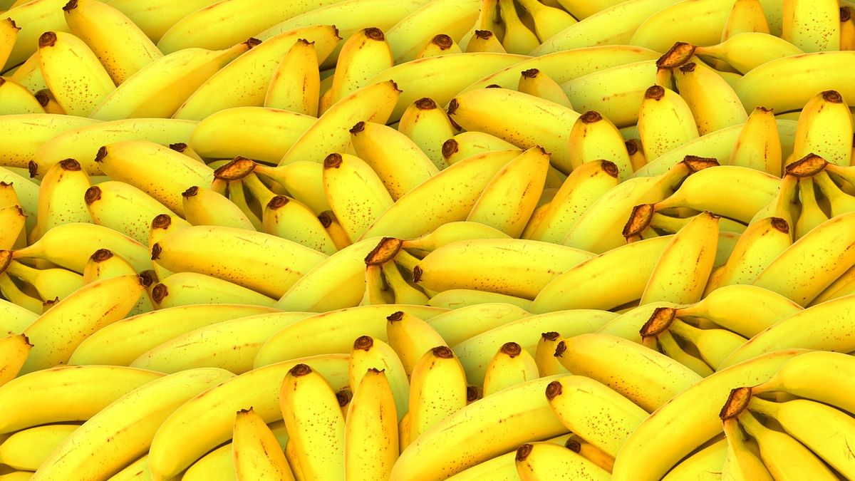 Twoje dziecko zajada się bananami? Sprawdź, jakie ma to skutki dla zdrowia