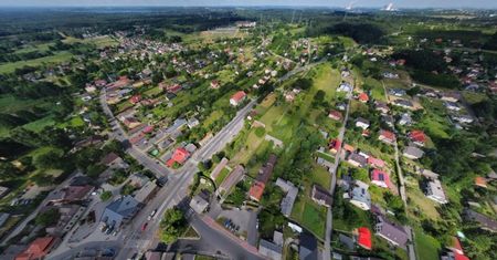 Jaworzno. Obwodnica Byczyny, droga nad osiedlem