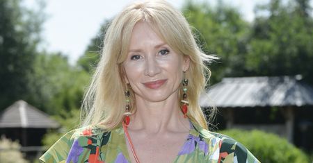 Ewa Gawryluk pokazała kwiaty w swoim ogrodzie. Widok urzekł jej fanów
