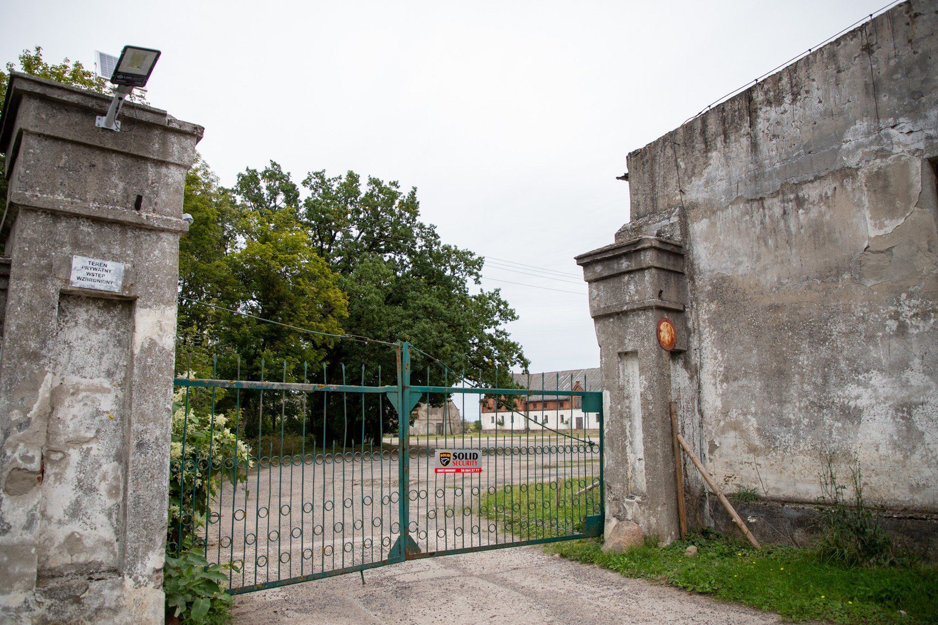 Dawny folwark w Piwnicach koło Torunia