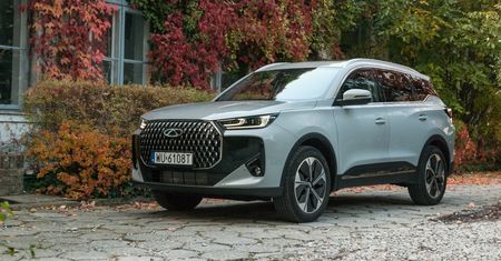 Test: Chery Tiggo 7 - nowa marka, znana zawartość