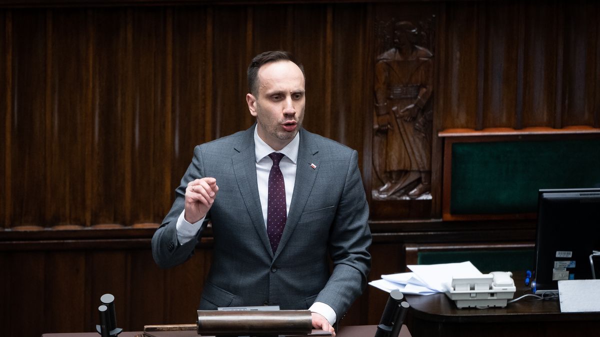 Janusz Kowalski during the 50th session of the Sejm (lower house of Polish Parliament) in Warsaw, Poland on March 8, 2022 (Photo by Mateusz Wlodarczyk/NurPhoto via Getty Images)