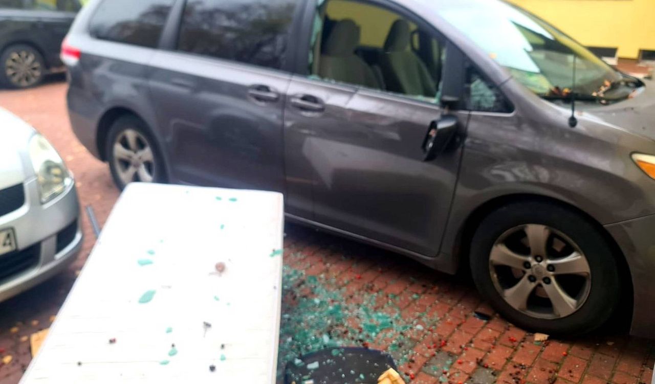 Groźny finał wesela. Łóżko wyleciało przez okno