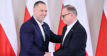 Kancelaria Prezydenta sypnęła nagrodami. Ujawniono stawki