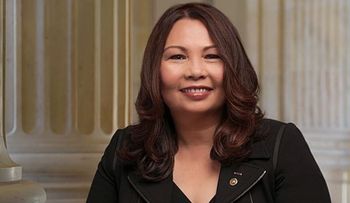 Noworodek na sali Senatu USA. Duckworth głosowała z córką na ręku