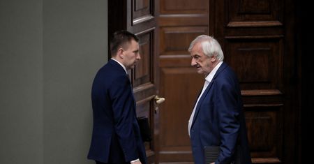 Rekonstrukcja rządu. Ryszard Terlecki przed głosowaniami: najwyżej pójdziemy na wybory