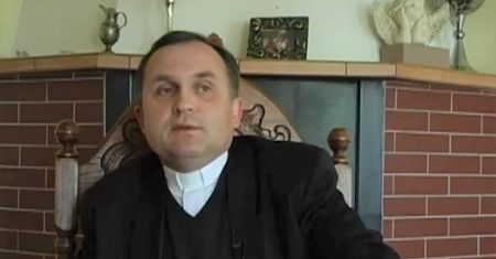 Proboszcz odmówił odprawienia mszy. Powód zaskakuje