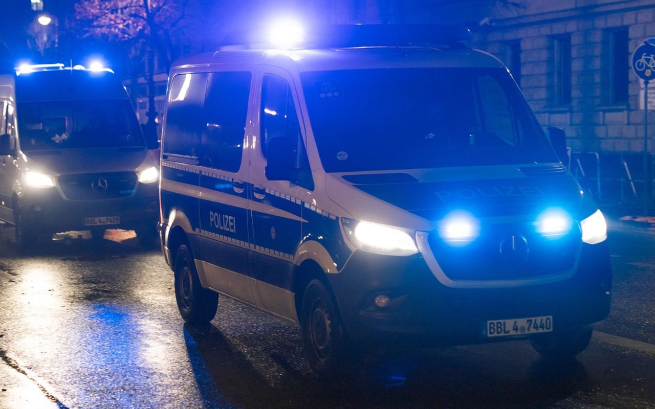 Wymioty obronią przed gwałtem? Rady policji z Niemiec. Jest kontra
