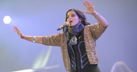 Była gwiazdą muzyki pop w latach 2000. Jak dziś wygląda Nelly Furtado?