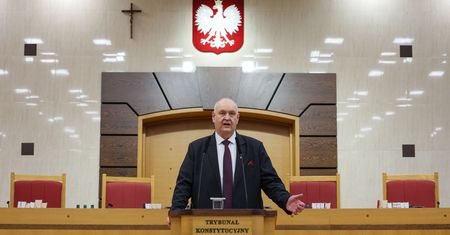 Prezes TK pisze do Tuska. "Z satysfakcją przyjmuję"