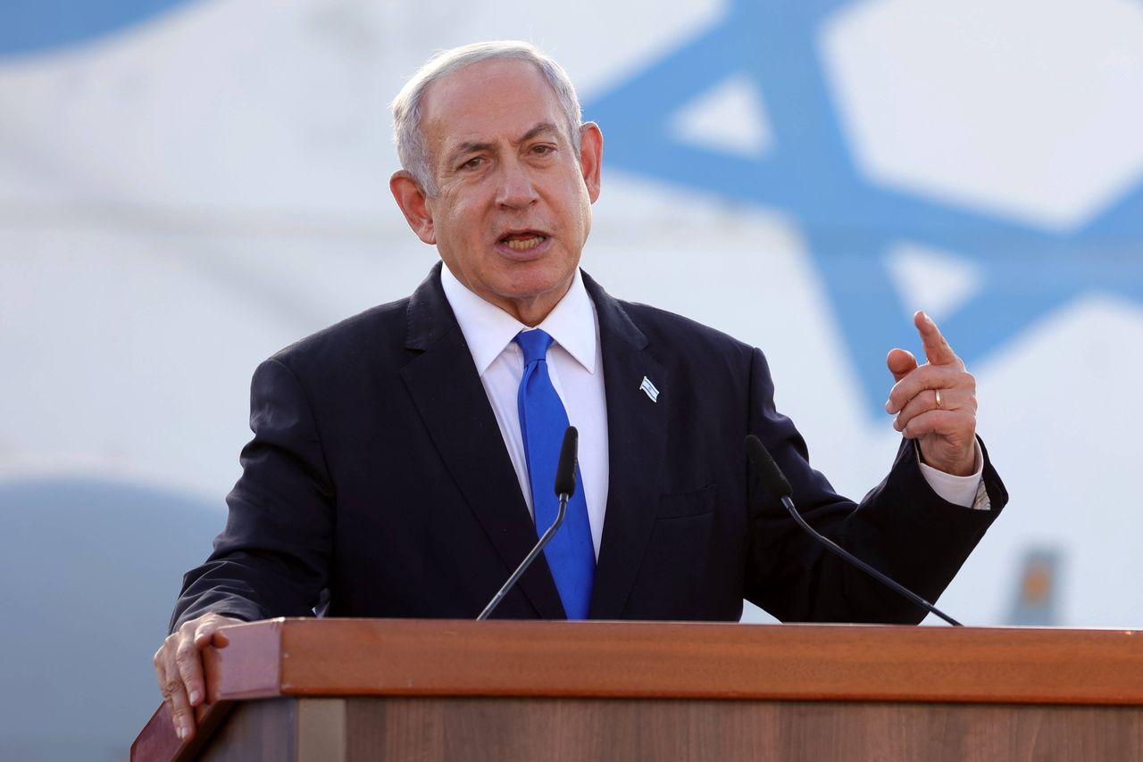 Netanyahu spoke about the attack. He talks about a "war".