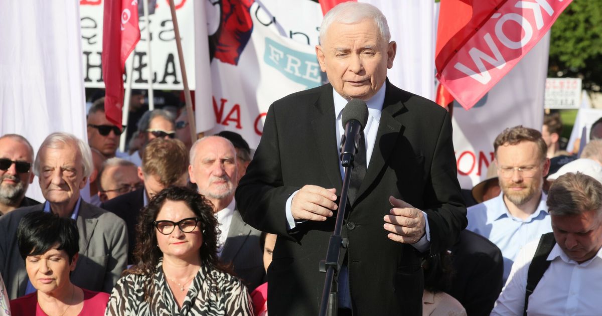 Kaczyński przemawiał. Nagle padło "precz z Kaczorem"