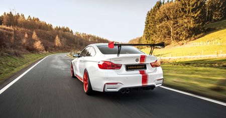 550-konne BMW od Manharta. Dla tych, co nie załapali się na M4 GTS