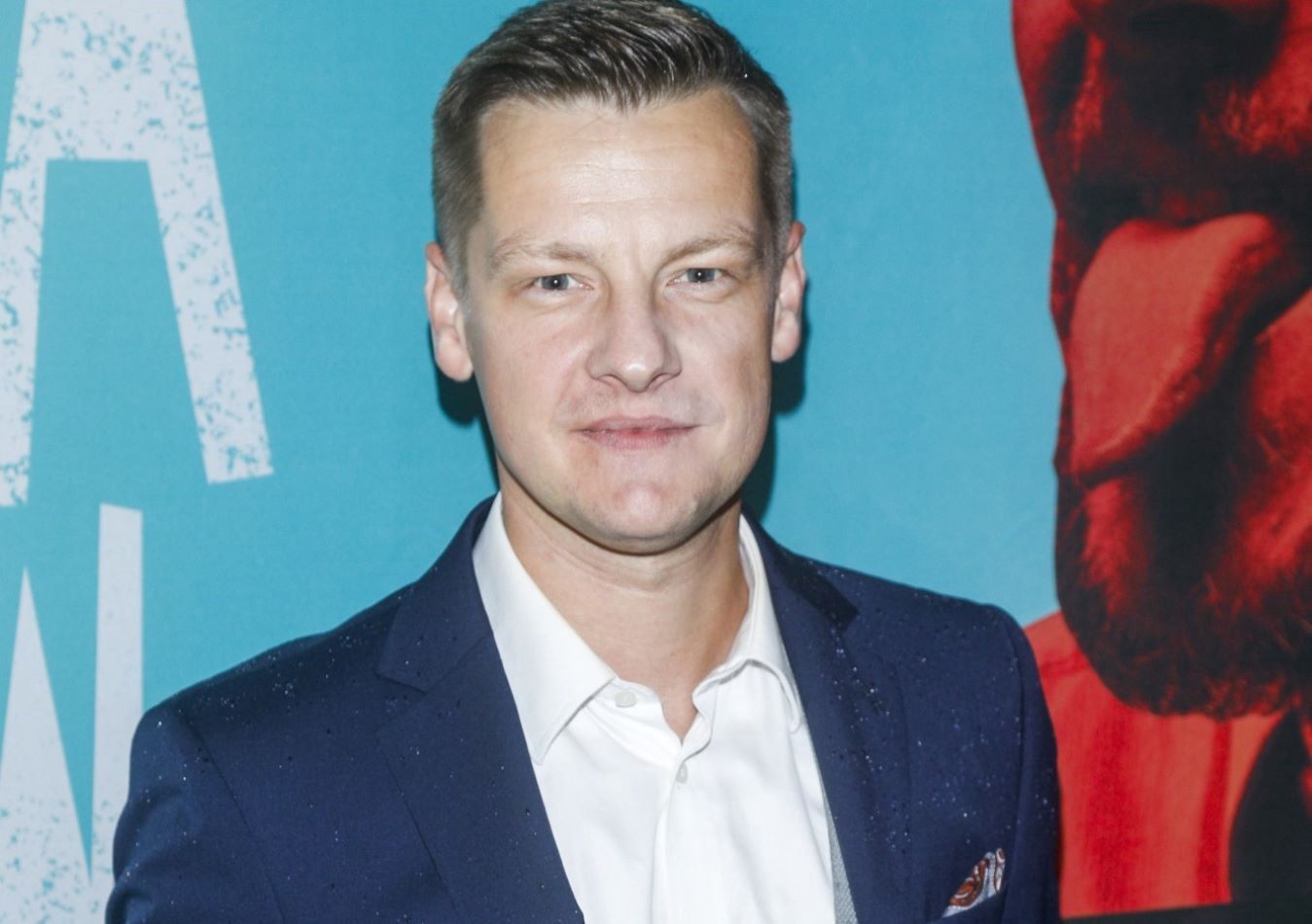 Marcin Mroczek jest absolwentem Wydziału Inżynierii Lądowej Politechniki Warszawskiej