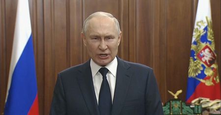 Putin boi się reakcji Rosjan. Absurdalna decyzja