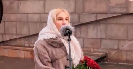 Żona rosyjskiego dowódcy przemówiła. Szybko znalazła "winnych"