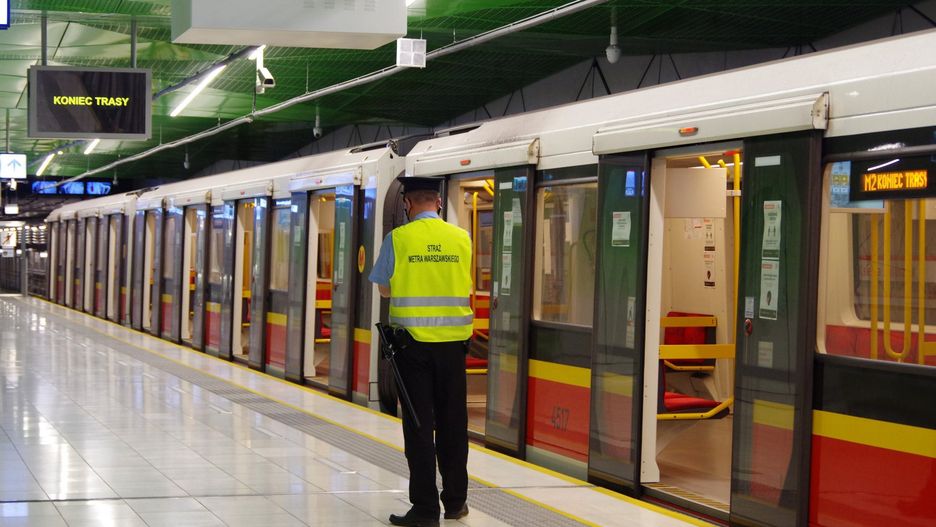 Warszawa. Metrem będą jeździć tajniacy