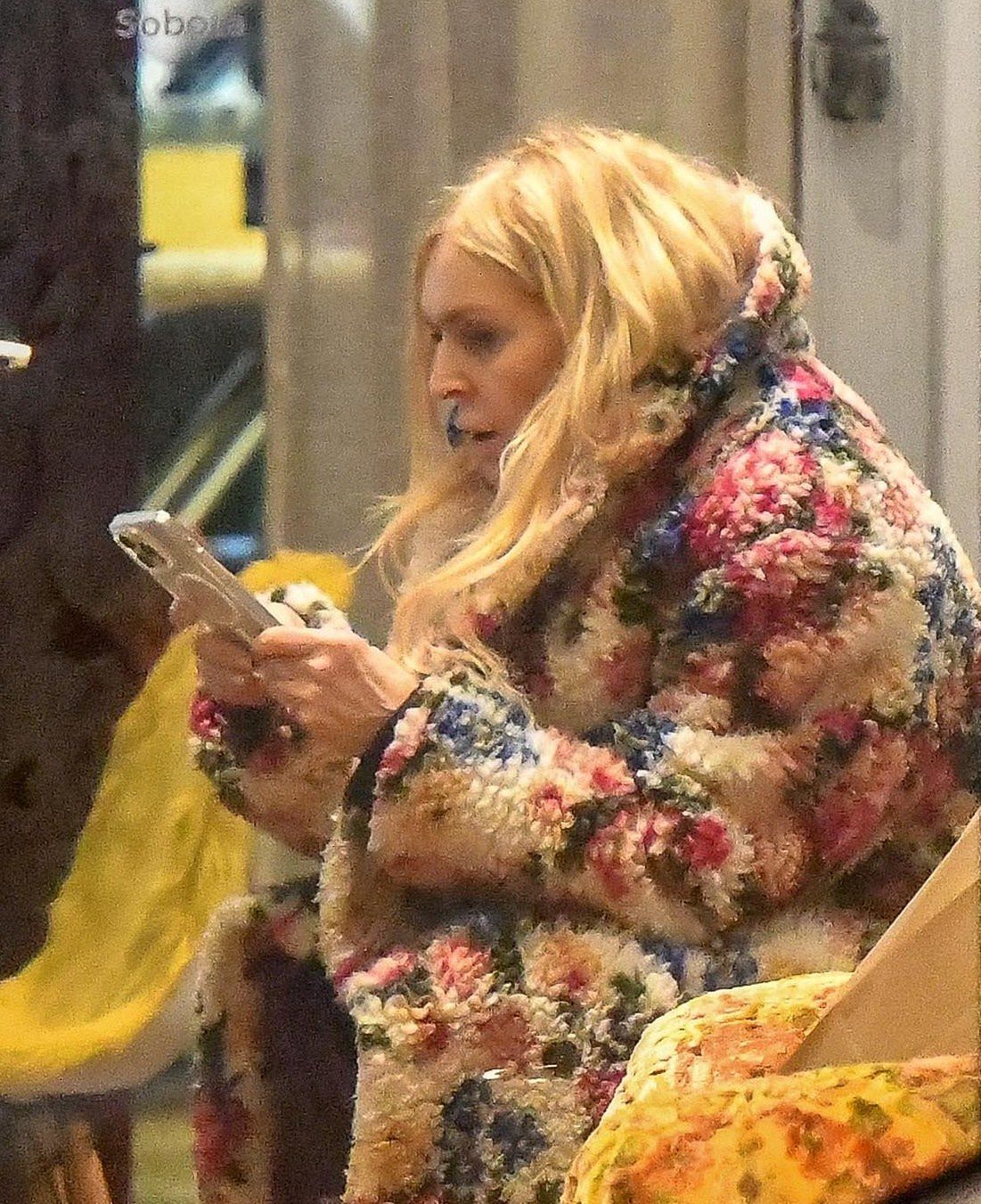 Monika Olejnik pędzi na przymiarki w futrze za 12 tys. zł