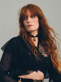 Gdzie ubierają się fani Florence and the Machine? Odpowiedź może zaskoczyć [VIBEZ IN LINE]