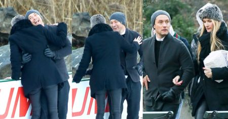 Jude Law z dziewczyną i synem na łyżwach w Central Parku (ZDJĘCIA)