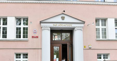 Prawomocny wyrok dla 24-latka. Zmuszał dziewczynki do wysyłania nagich zdjęć