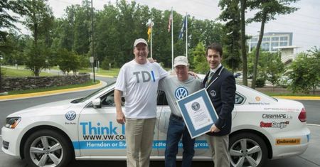 Volkswagen Passat TDI - 3,0 l na setkę!