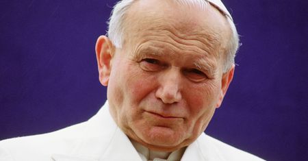 Papież, który zmienił świat. Sprawdź swoją wiedzę o Janie Pawle II