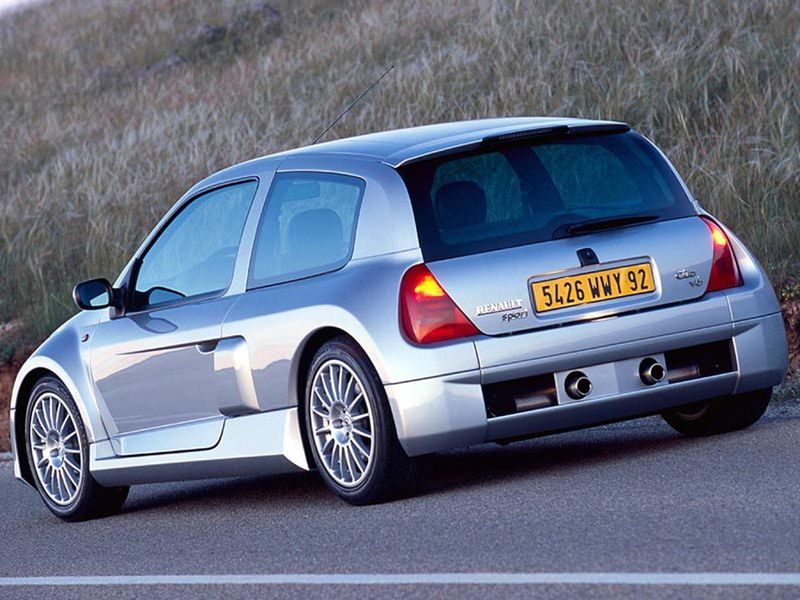 Renault Clio V6