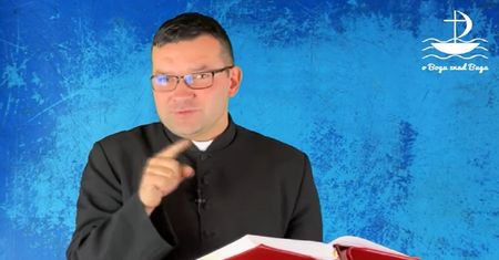 Wyprawianie kolacji dla zmarłych dusz. Stanowcze słowa księdza