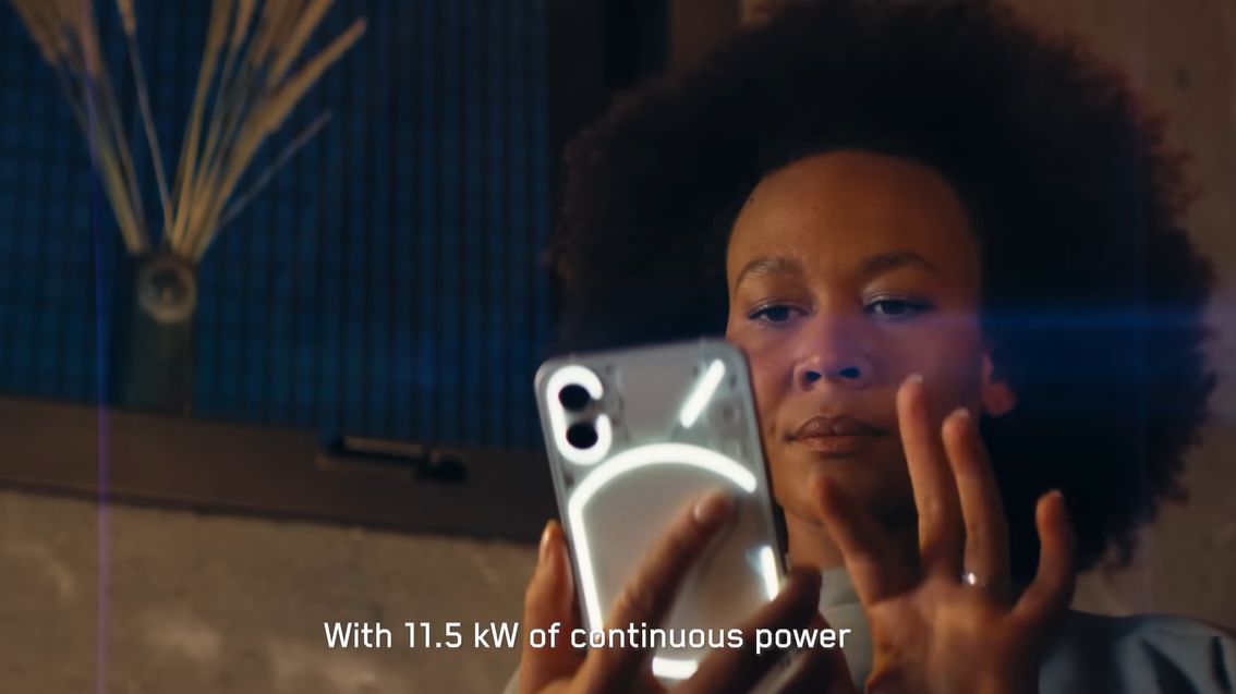 Smartfon Tesli w reklamie Cybertrucka? Niestety nie