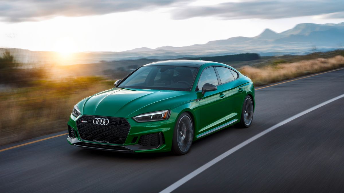 Audi RS 5 Sportback znakomicie łączy wszystko, czego byśmy chcieli od tego jedynego samochodu w garażu.