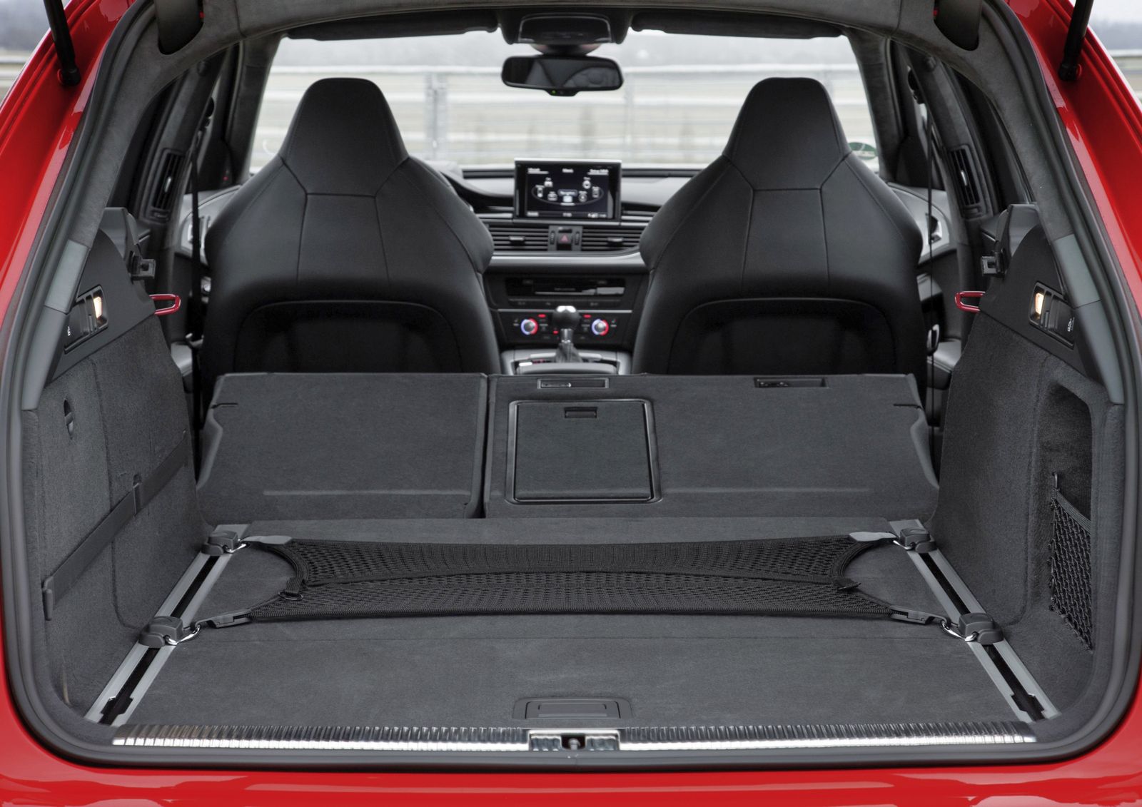 Nowe Audi RS6 Avant - zadziorne kombi [galeria] 30