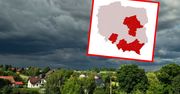Burze w pięciu województwach. RCB rozesłało alert