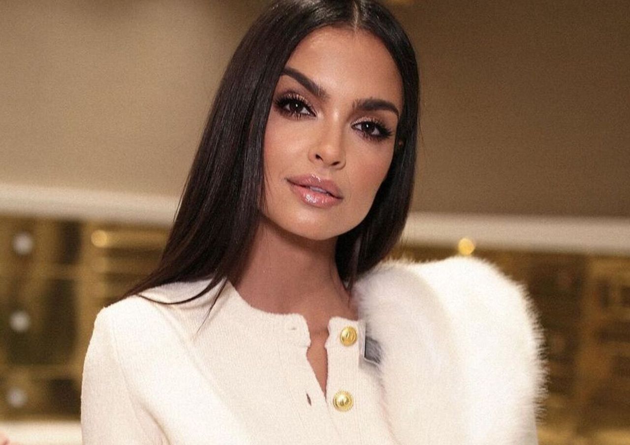 Nie trafiła ze strojem? Klaudia El Dursi pokazała się w "skurczonym" żakiecie