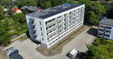 Nowy blok w Chełmicy-Cukrowni oficjalnie otwarty. 36 mieszkań na wynajem dla mieszkańców gminy
