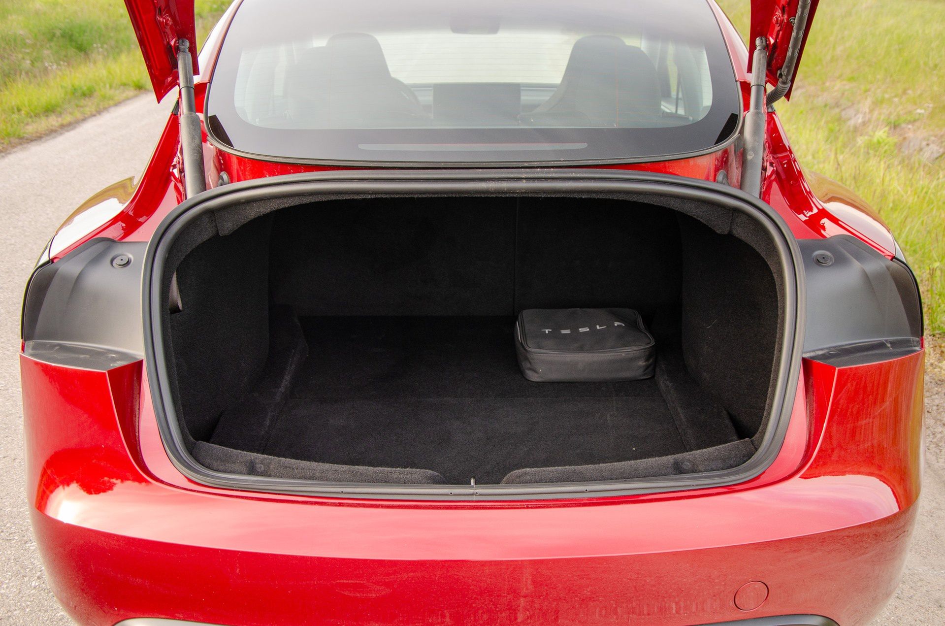 Tesla Model 3 Performance