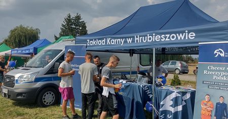 Lubelska Służba Więzienna szuka pracowników. Zarobki na start i dodatkowe korzyści do pozazdroszczenia. Tyle można zarobić!