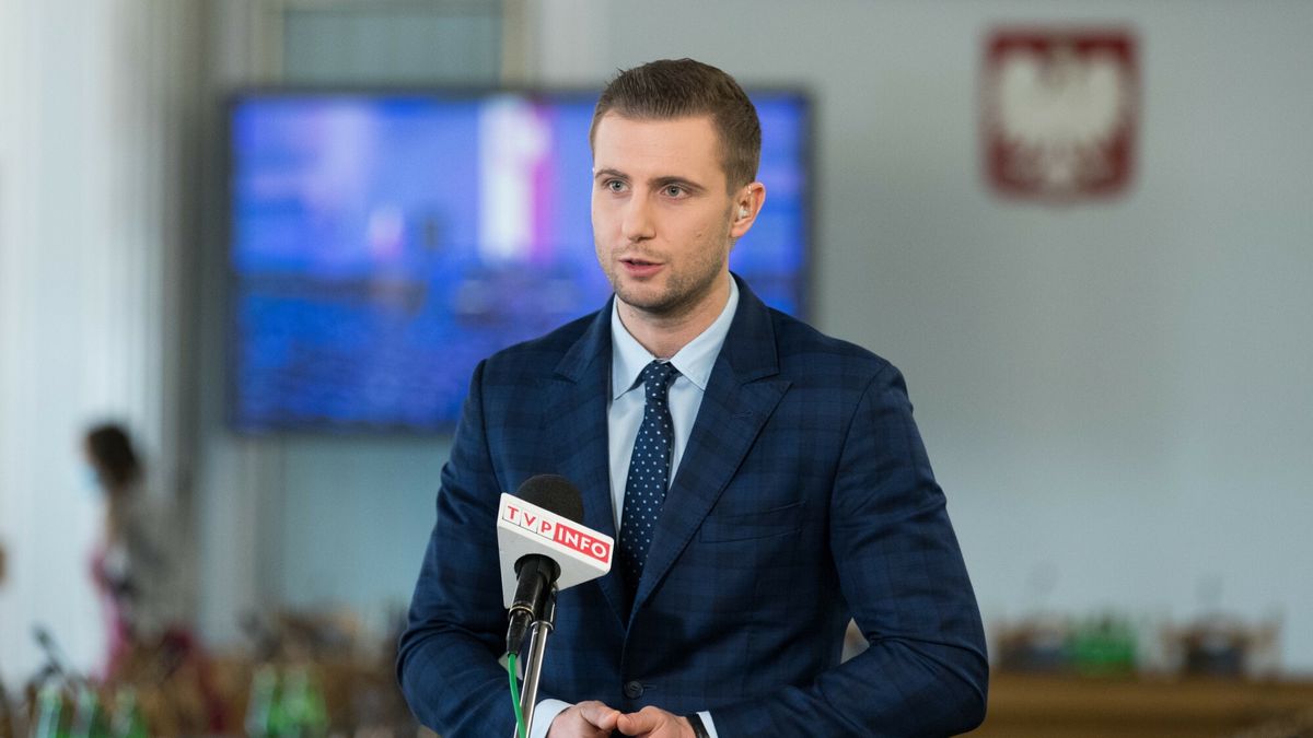 Miłosz Kłeczek TVP INFO