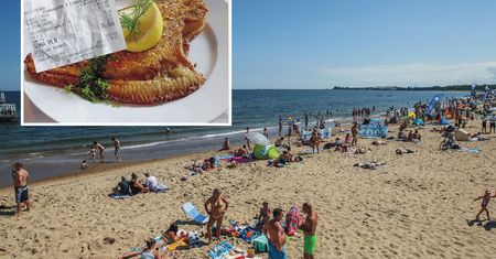 Turyści nad morzem i szturm na Biedronki. Odpowiedź na "paragony grozy"