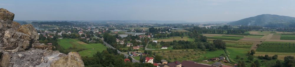 Jak z pomocą smartfonu zdobywać warownie? 31