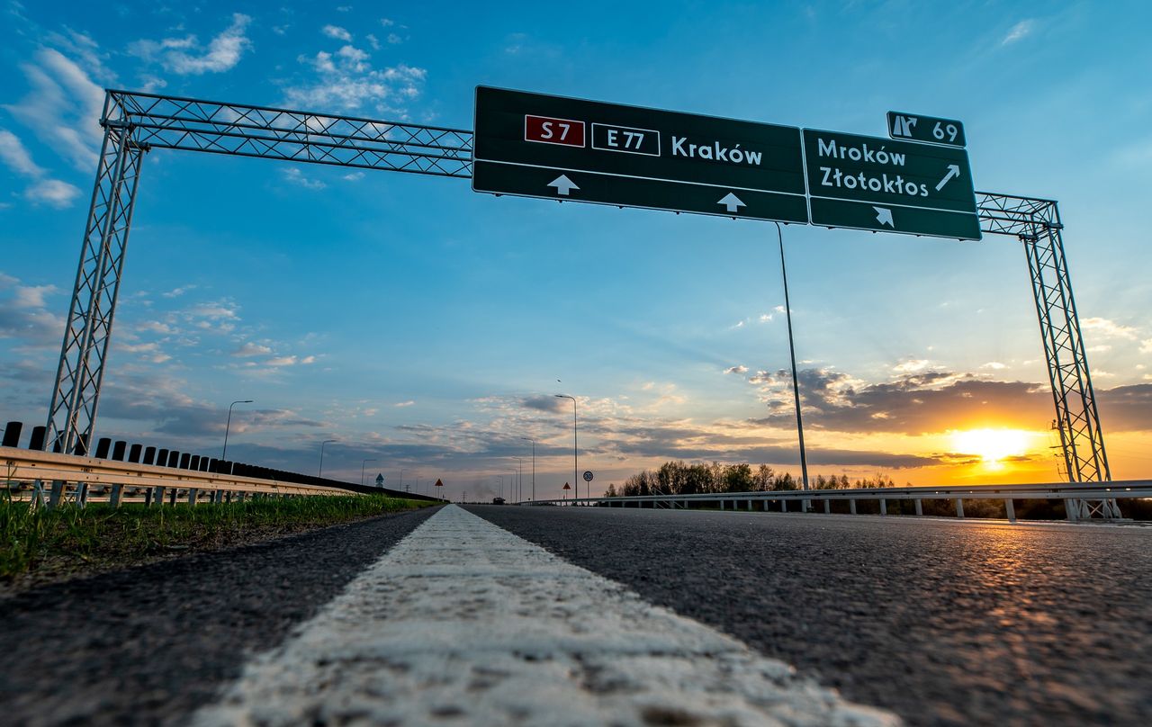 Można mocniej docisnąć pedał gazu. Ważny odcinek drogi S7 stał się ekspresowy