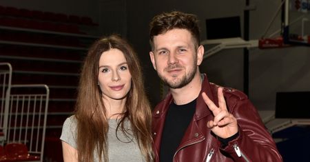 Ukochana Antka Królikowskiego została... magistrem prawa. "Osoby rzucające mi kłody pod nogi MNIE ZMOBILIZOWAŁY!"