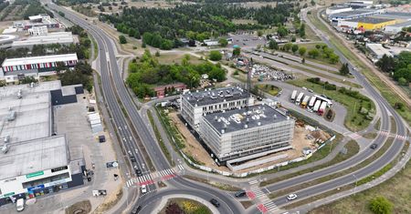 SIGMA OFFICE CENTER rośnie przy Grudziądzkiej. Całą kondygnację wynajmie Alfa Brokers [fotorelacja]