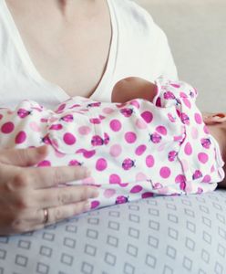 Szybka reakcja kobiety na lotnisku. Uratowała życie niemowlęciu