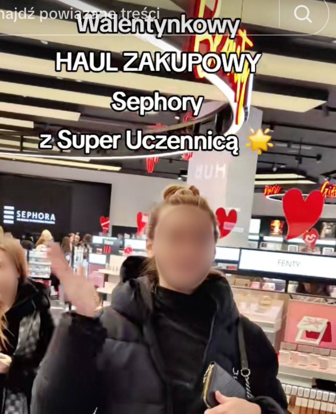 Korepetytor z TikToka dodaje dwuznaczne relacje