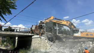 Sosnowiec: Totalna demolka! Prace przy wiadukcie na ulicy Żeromskiego postępują. Co czeka mieszkańców w związku z inwestycją?
