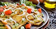 Omlet po wiejsku. Przepyszny pomysł na kolację