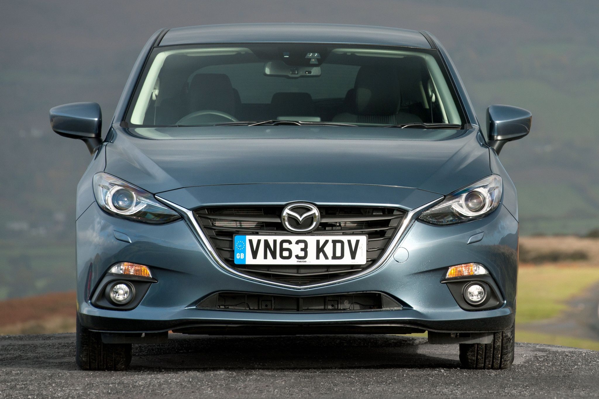 Mazda 3 przed liftingiem